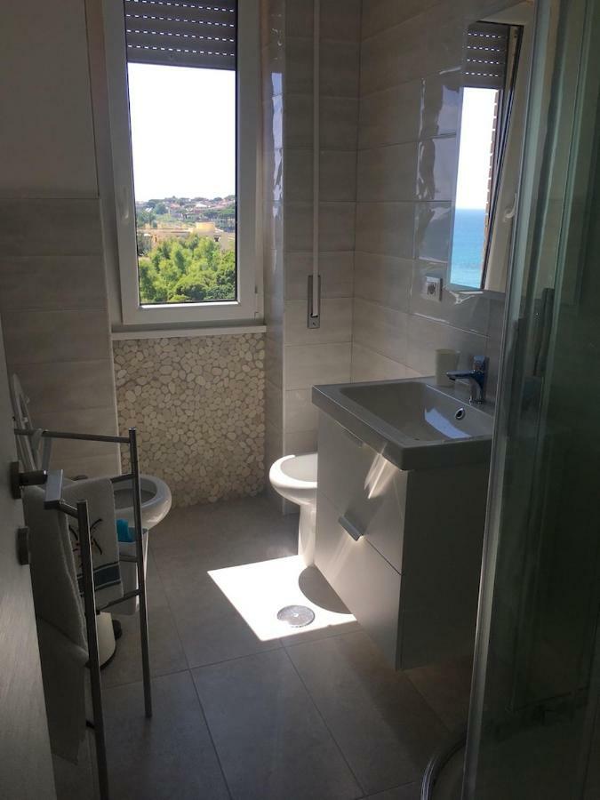 B&Blu Santa Marinella Ngoại thất bức ảnh